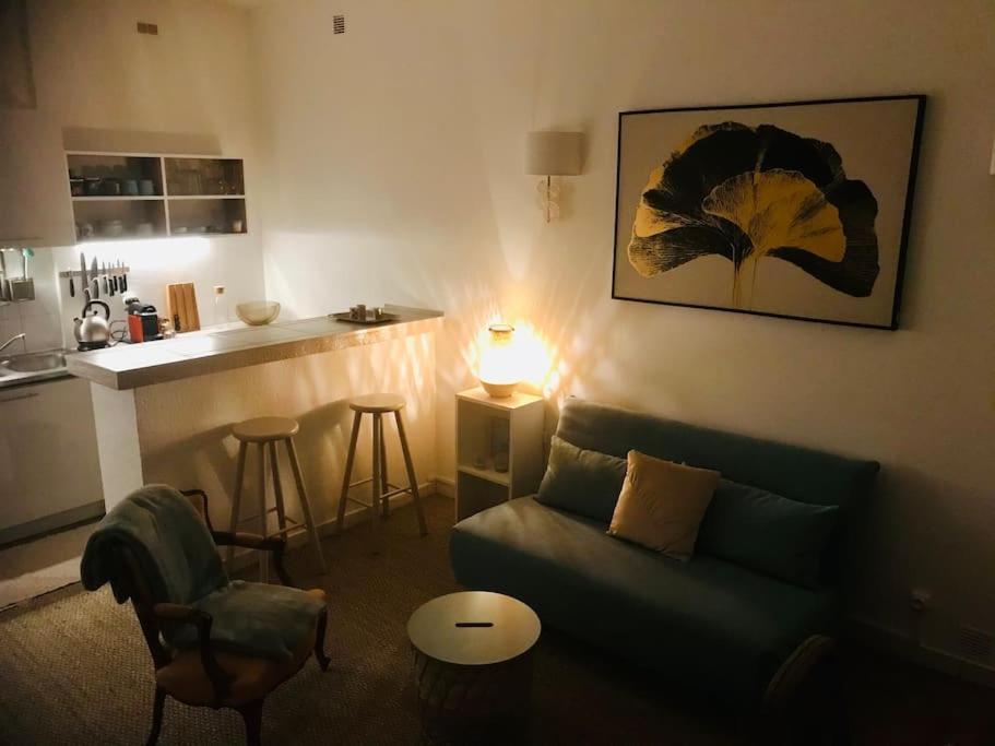 "Les Joncs" Cosy 2 Pieces Cour Intimiste A 5 Min Des Halles ! Apartment Sete Exterior photo